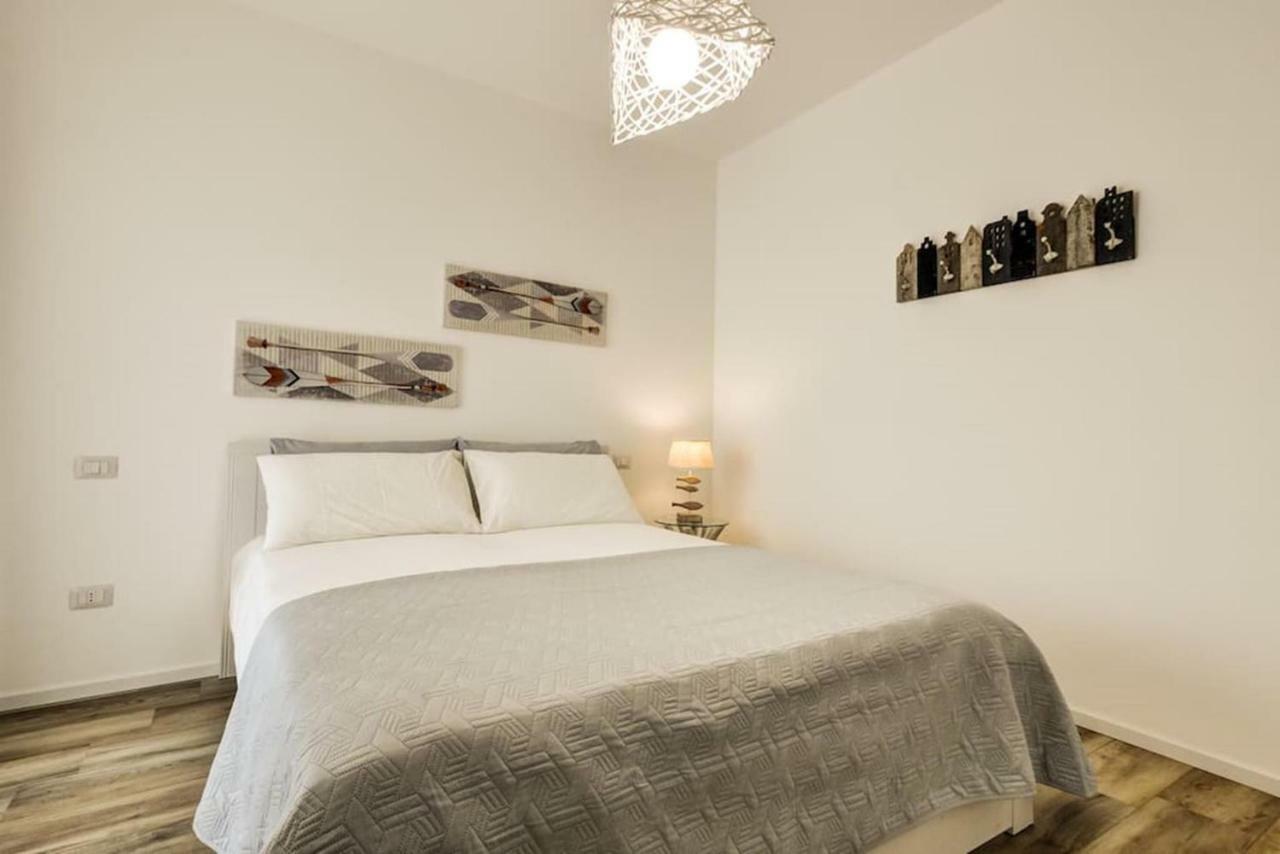 Penthouse 104 Sea View -Magnolia Holidays Alghero Exterior photo